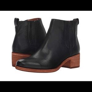 NEVER WORN Kork-Ease Mindo boots